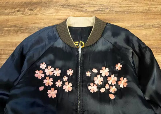 Yokosuka ukiyo-e traditional wa-pattern heavyweight embroidered maids wear double-sided baseball jackets
