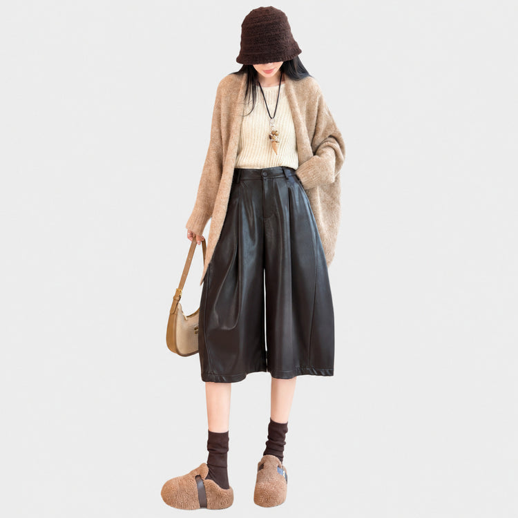 Tangtang~ Seven-quarter vintage wide-leg leather pants for women, 2026 autumn new old money style, drapey versatile casual PU leather pants